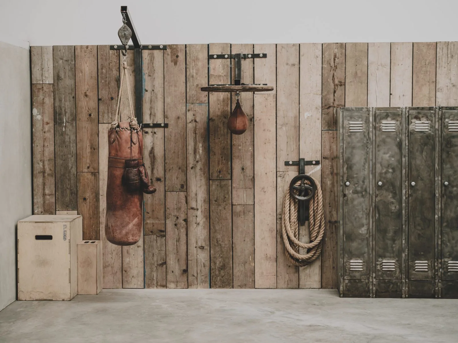 Bailey Studio - Industrial Edge. Timeless Aesthetic.