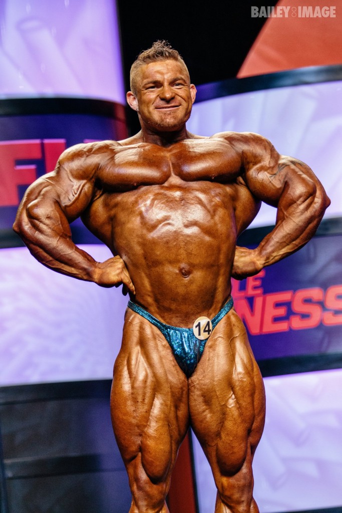 mr_olympia_212_20-09-14_0050